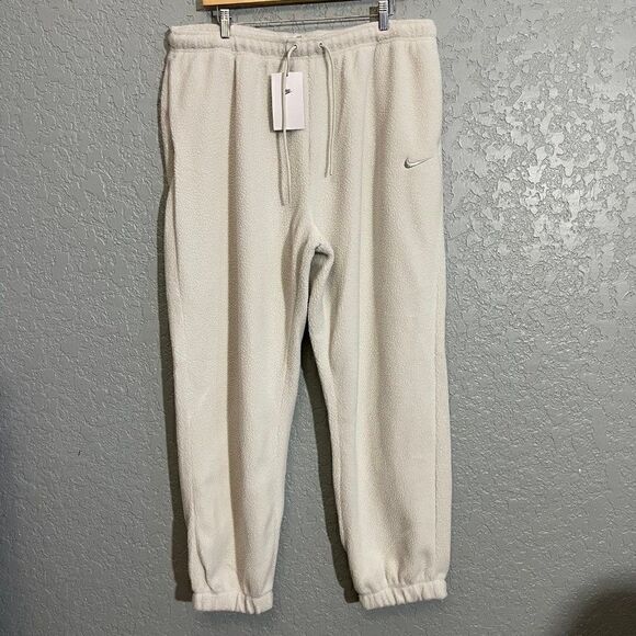 Nike Oversized Hi Rise Joggers - Picture 2 of 10